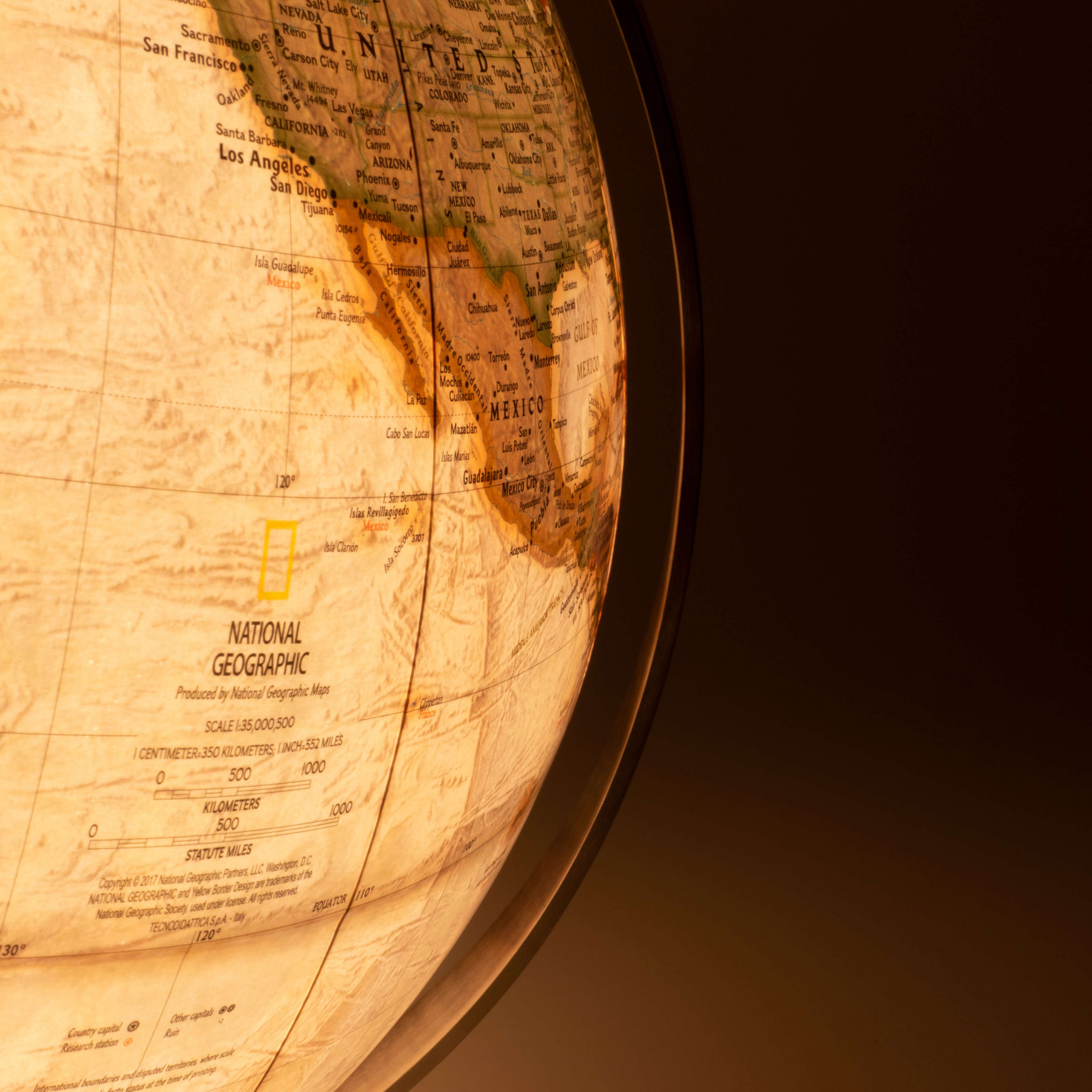 National Geographic Fusion Executive Illuminated Globe 37cm Antique